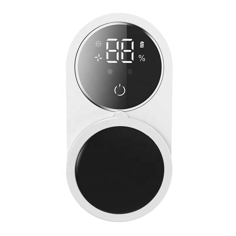 Wit UV-tandenborstelsterilisatie-apparaat met rond digitaal display voor desinfectiestatus en batterij-indicator.